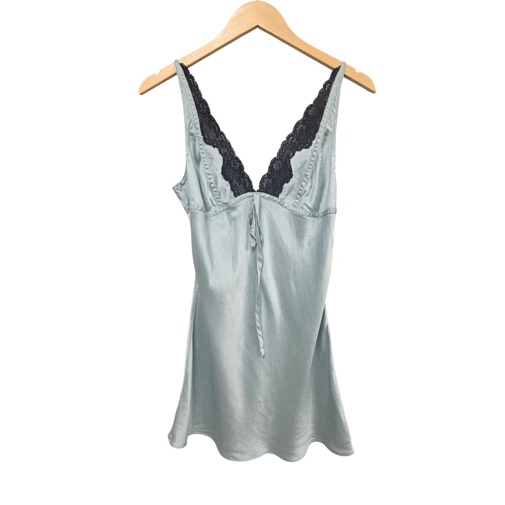 Vintage 2003 Victorias Secret Silk Camisole Women M Sage Green Lace Romantic EUC